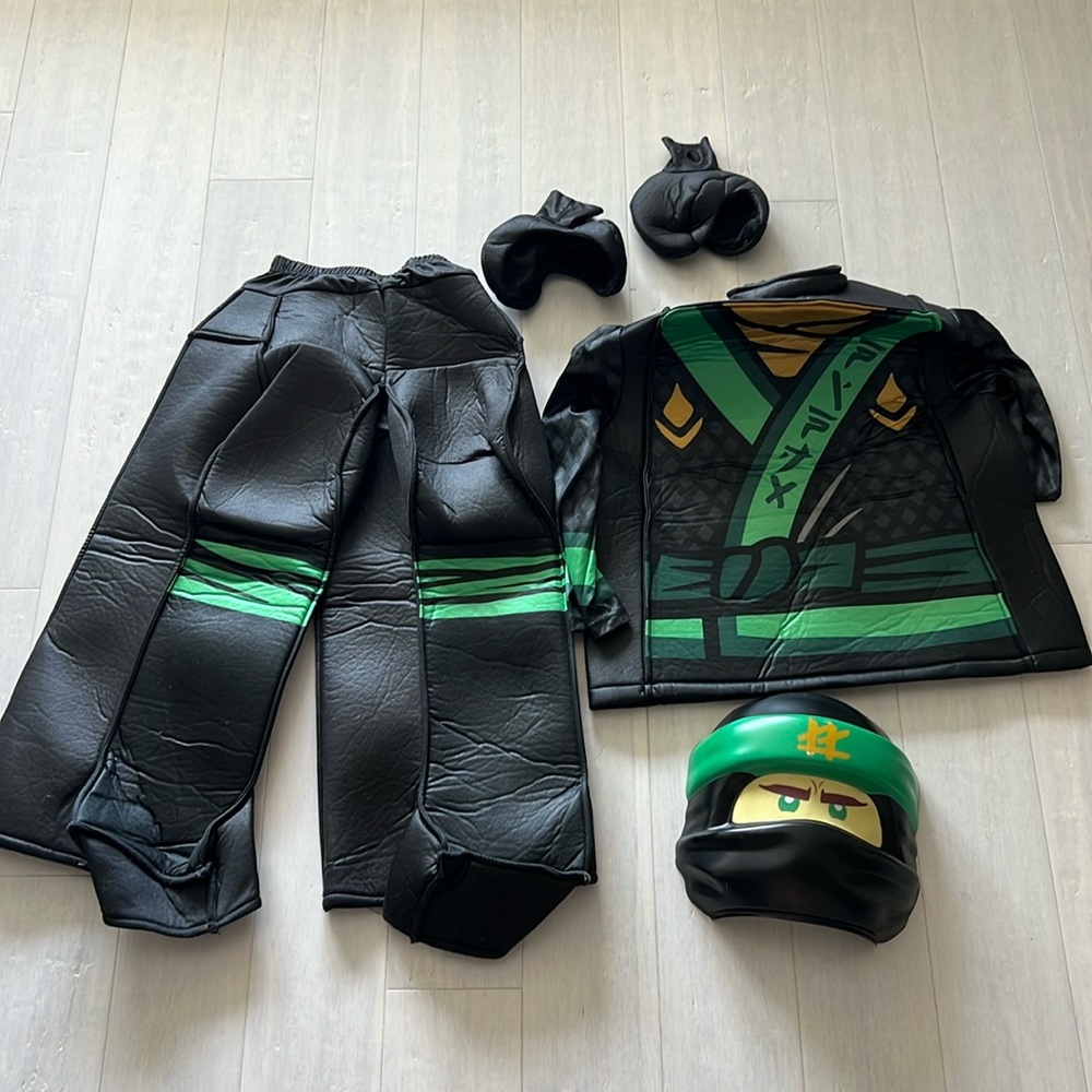 LEGO Ninjago Lloyd Green Ninja Minifigure Costume Size 7/8